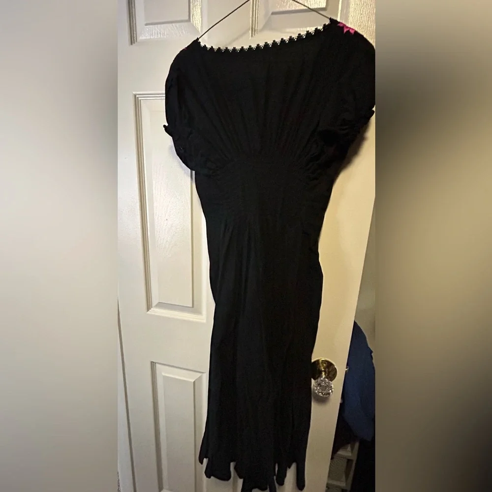 Embroidered Black Midi Dress - Picture 3 of 3